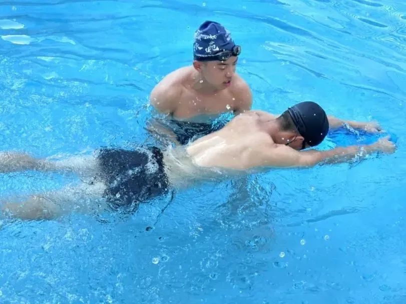 wbCMj, dxEAA wbCMj, dxEAA