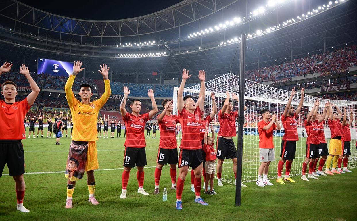 联队多次发, 杨明洋头球 联队多次发, 杨明洋头球