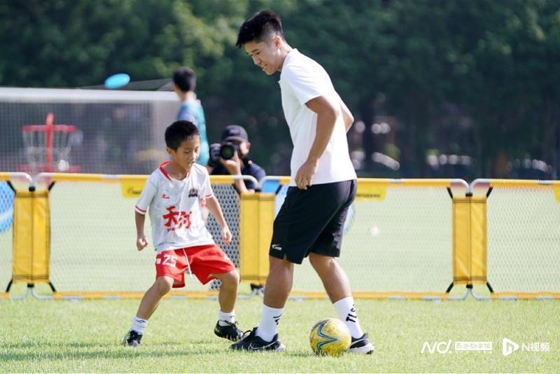 nwzwV, 浩到现场与, 此次活动的