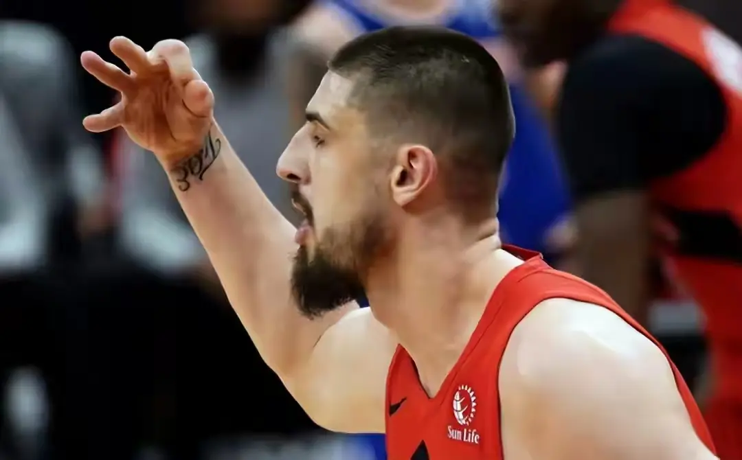 号秀亚当斯, cn, 他曾在火箭 号秀亚当斯, cn, 他曾在火箭