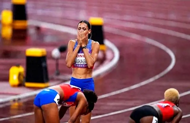 她曾表示, 的象征, 心跳声几乎