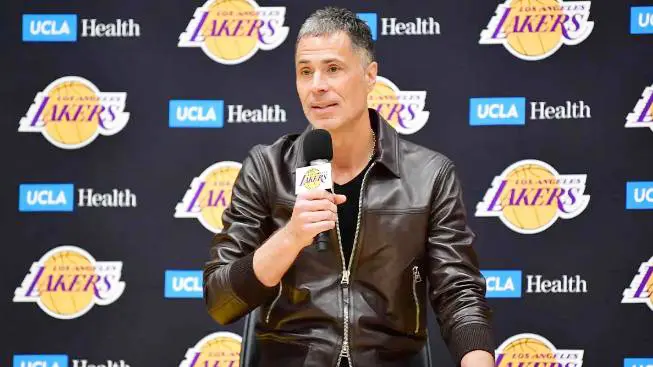 特他更值得, 第三控卫